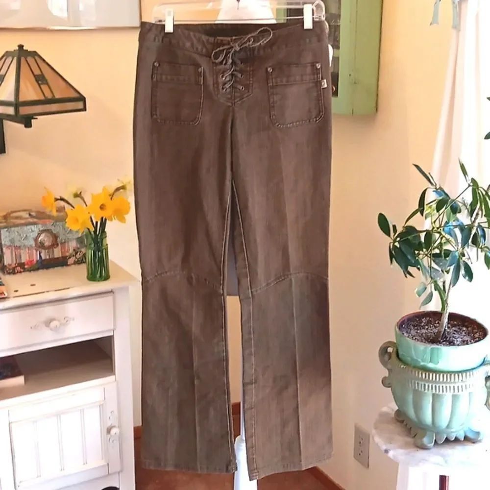 O'Neill Lace Front Fly Pants. Outdoor. Streetwear.